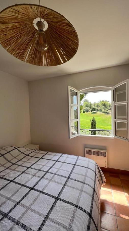 Villa Superbe Villa-domaine Avec Golf Piscine Et Tennis *