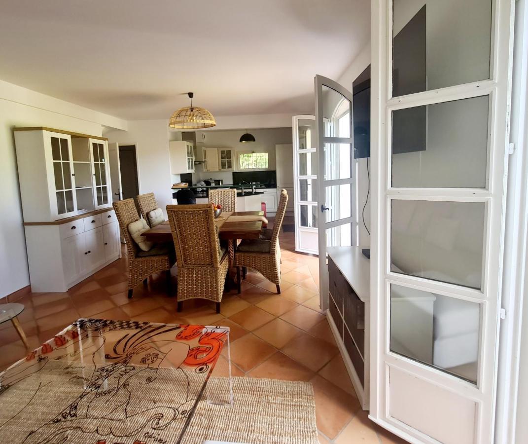 Superbe Villa-domaine Avec Golf Piscine Et Tennis Villa