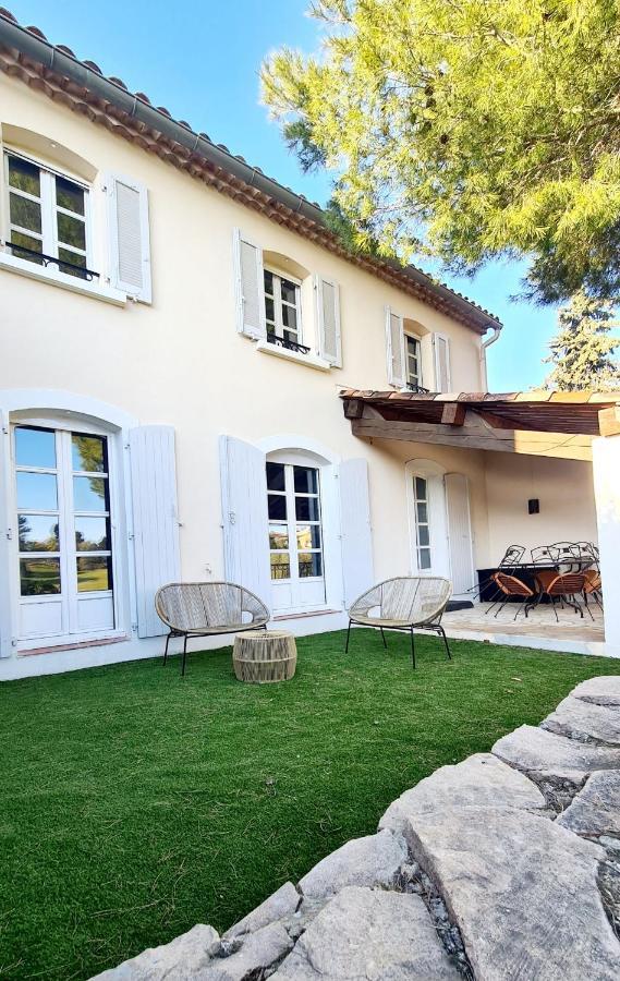 Superbe Villa-domaine Avec Golf Piscine Et Tennis Villa *