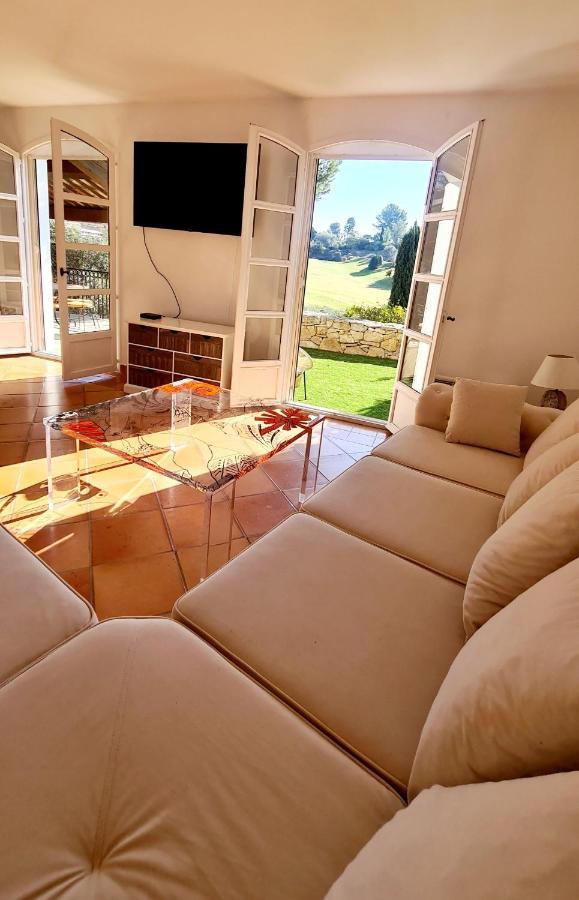 Superbe Villa-domaine Avec Golf Piscine Et Tennis Villa *